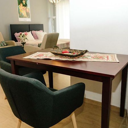 Cosy Downtown Studio - Suite Komotini Zewnętrze zdjęcie