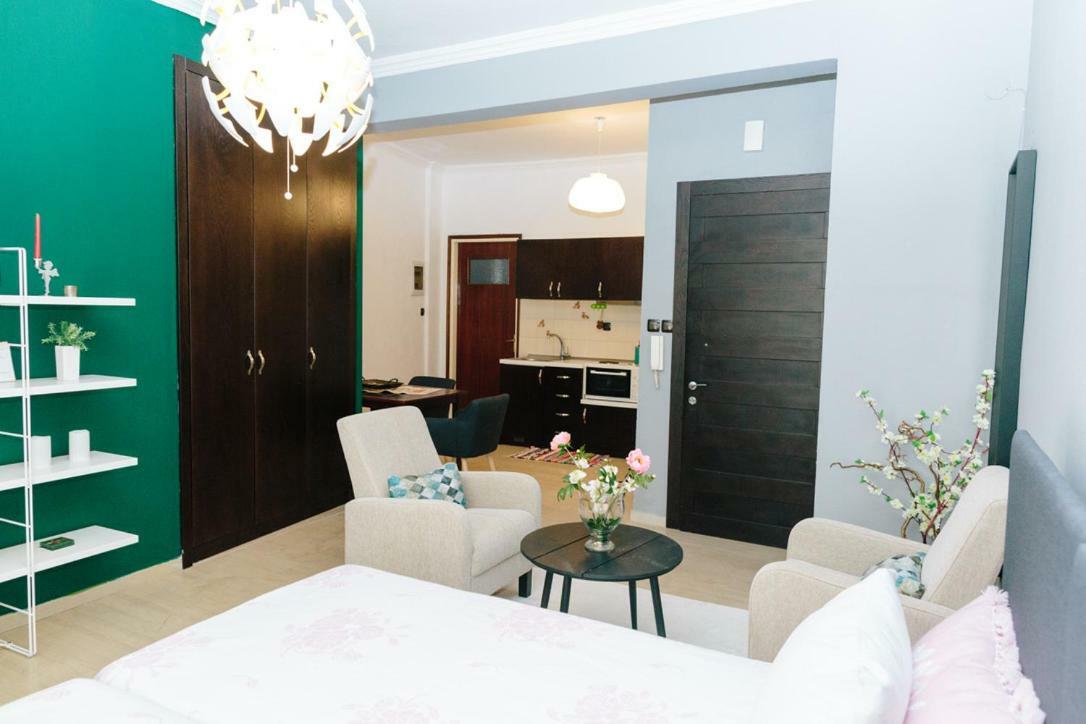 Cosy Downtown Studio - Suite Komotini Zewnętrze zdjęcie